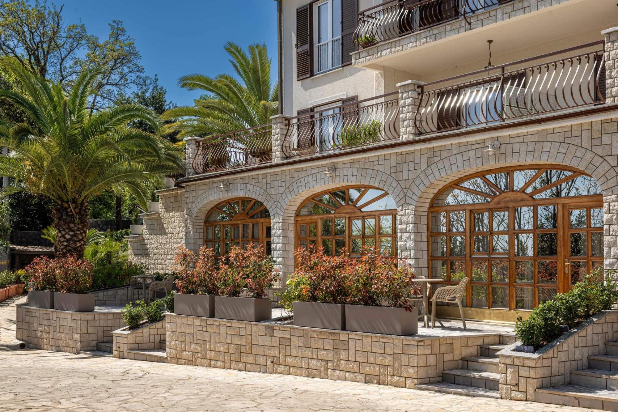 Villa Klaric 洛夫兰 外观 照片